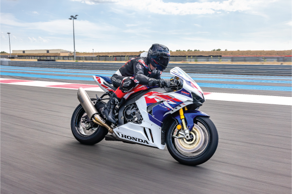 Honda CBR1000RR-R