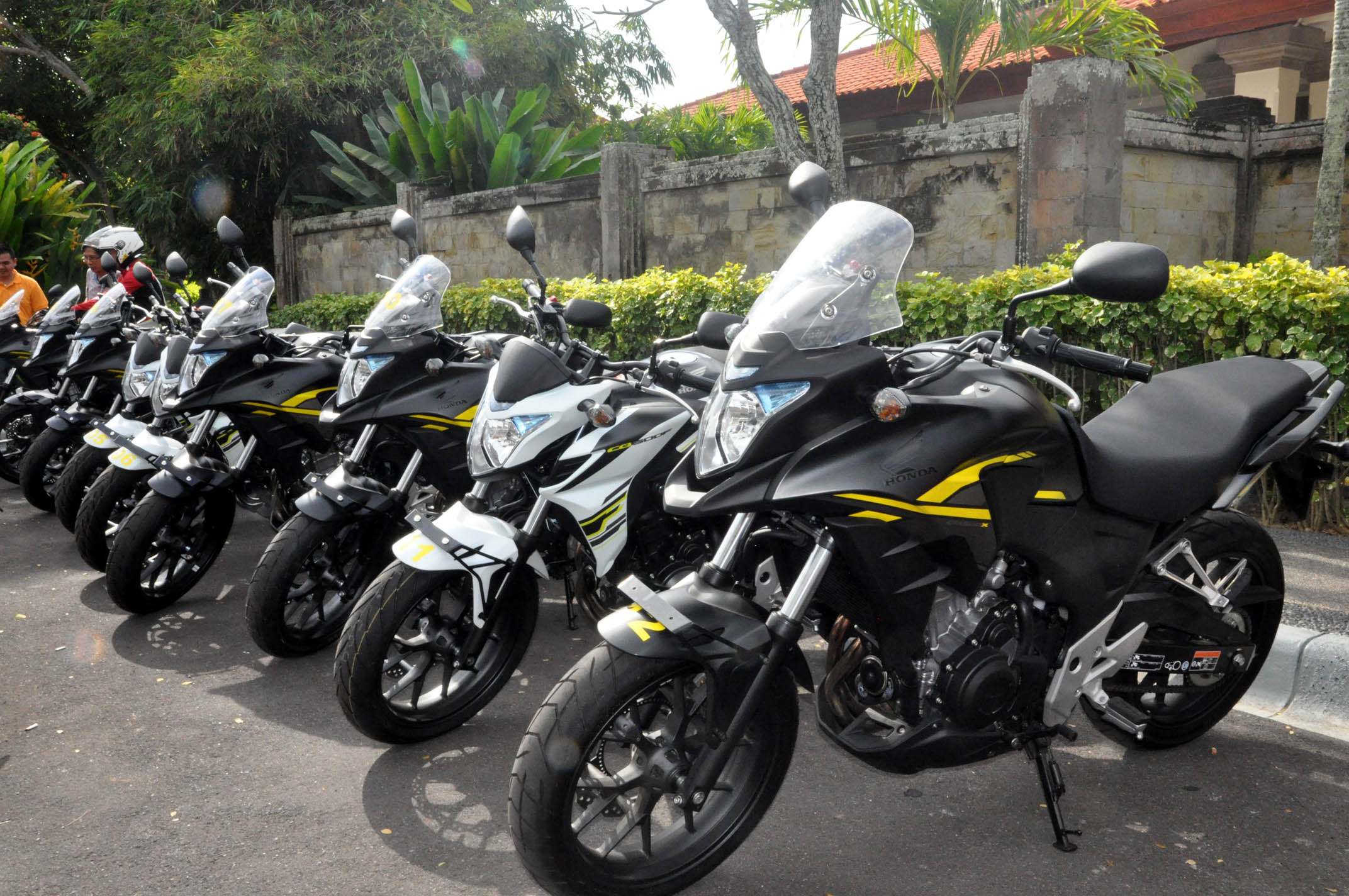 Laris, Ini Yang Bikin Honda CB500X ABS Menggoda