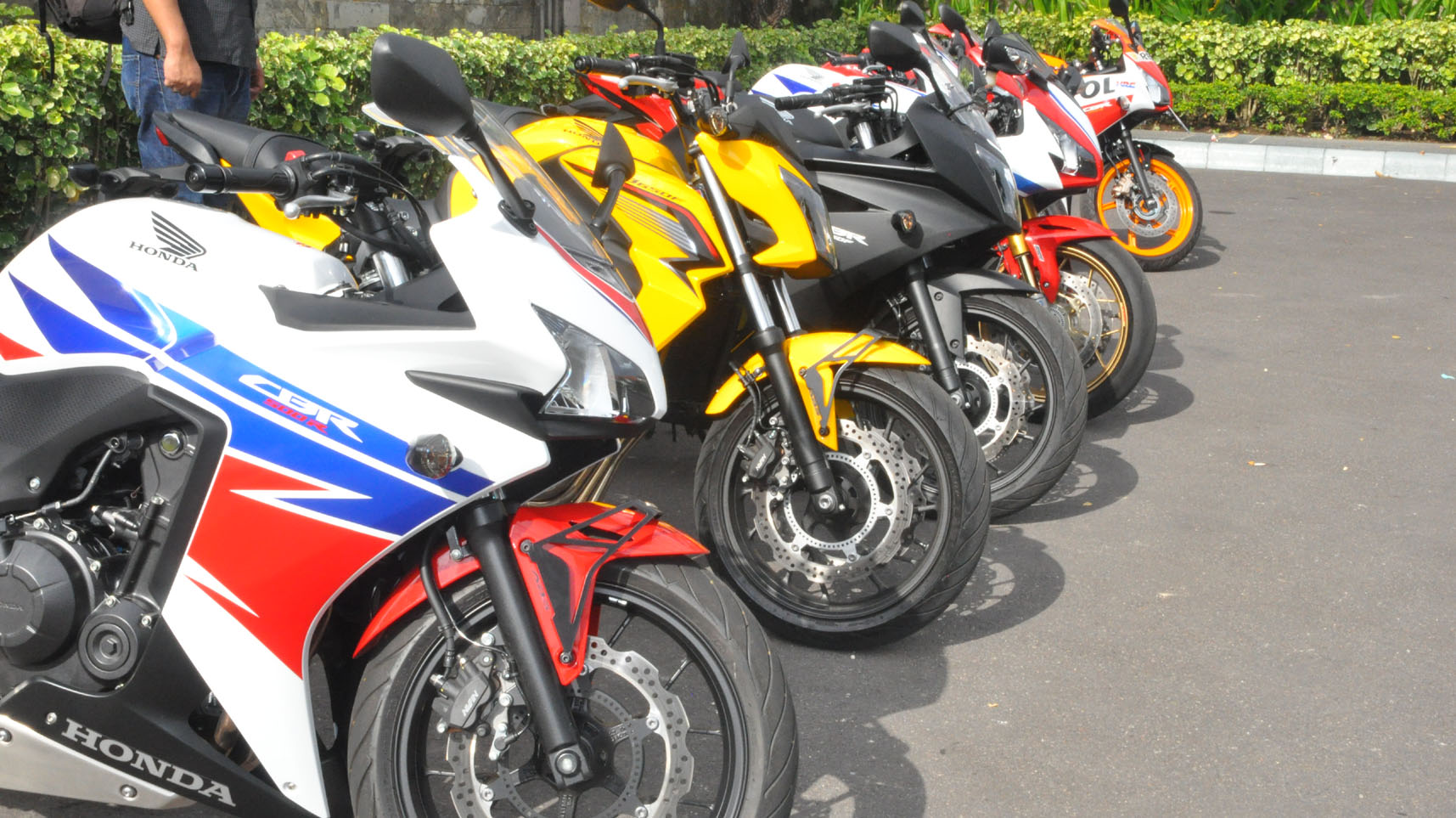 Timang Harga dan Pilah-pilih Moge Honda Posted on 2015-08-21 by Astra Honda